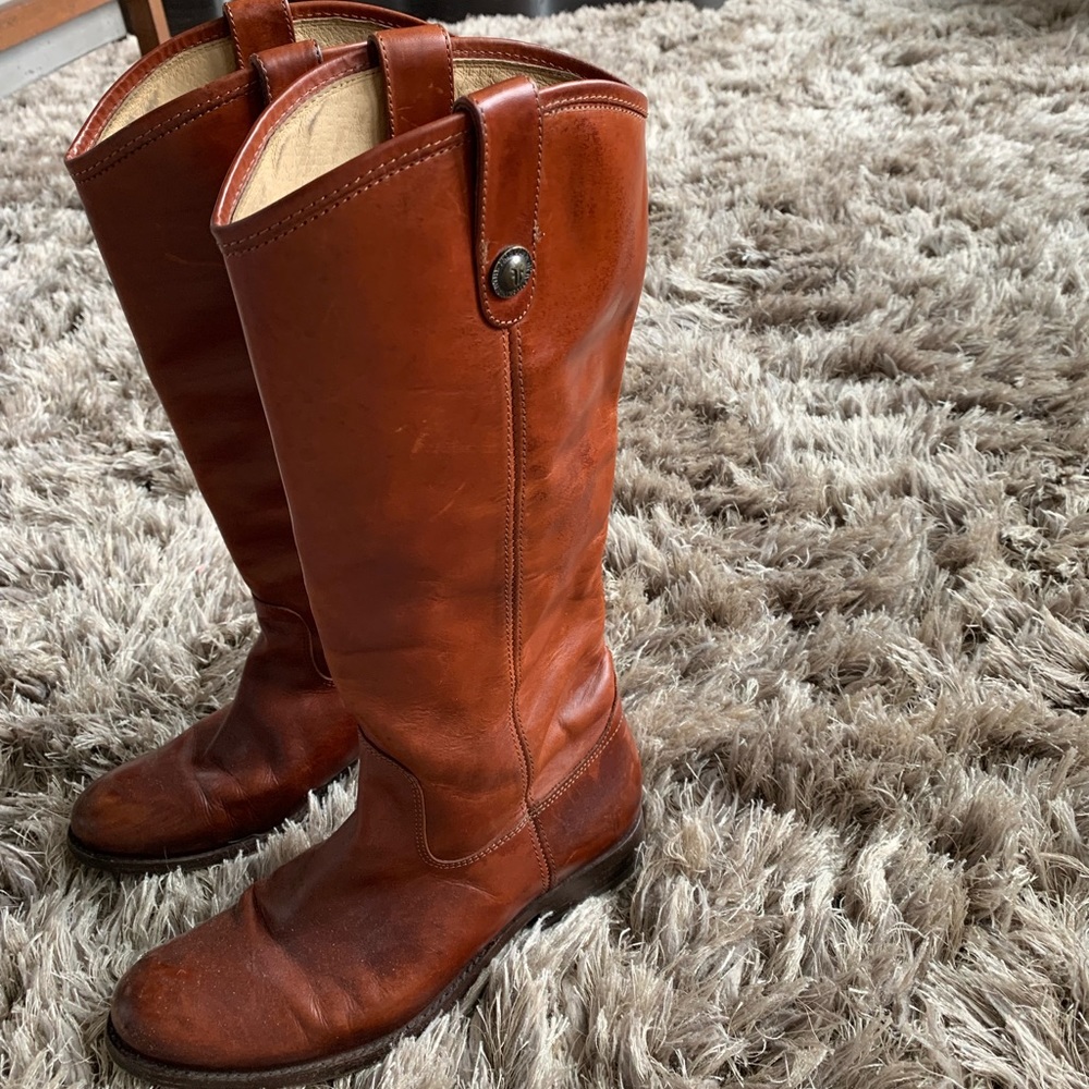 Frye Melissa button leather riding boot cognac